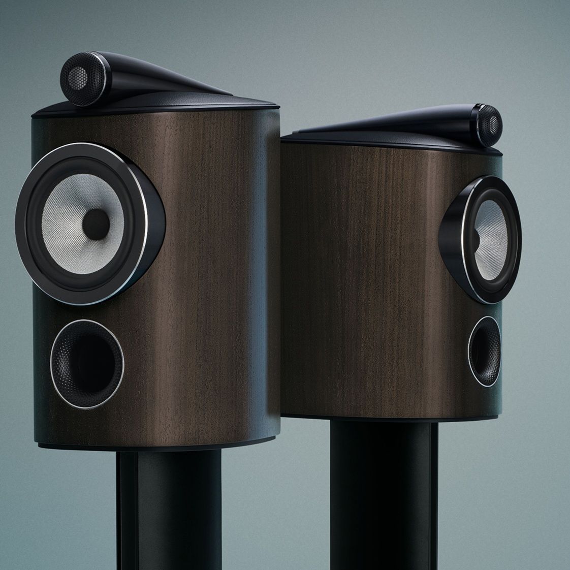 Bowers & Wilkins 800 Series Diamond D5 via 360 MAGAZINE.