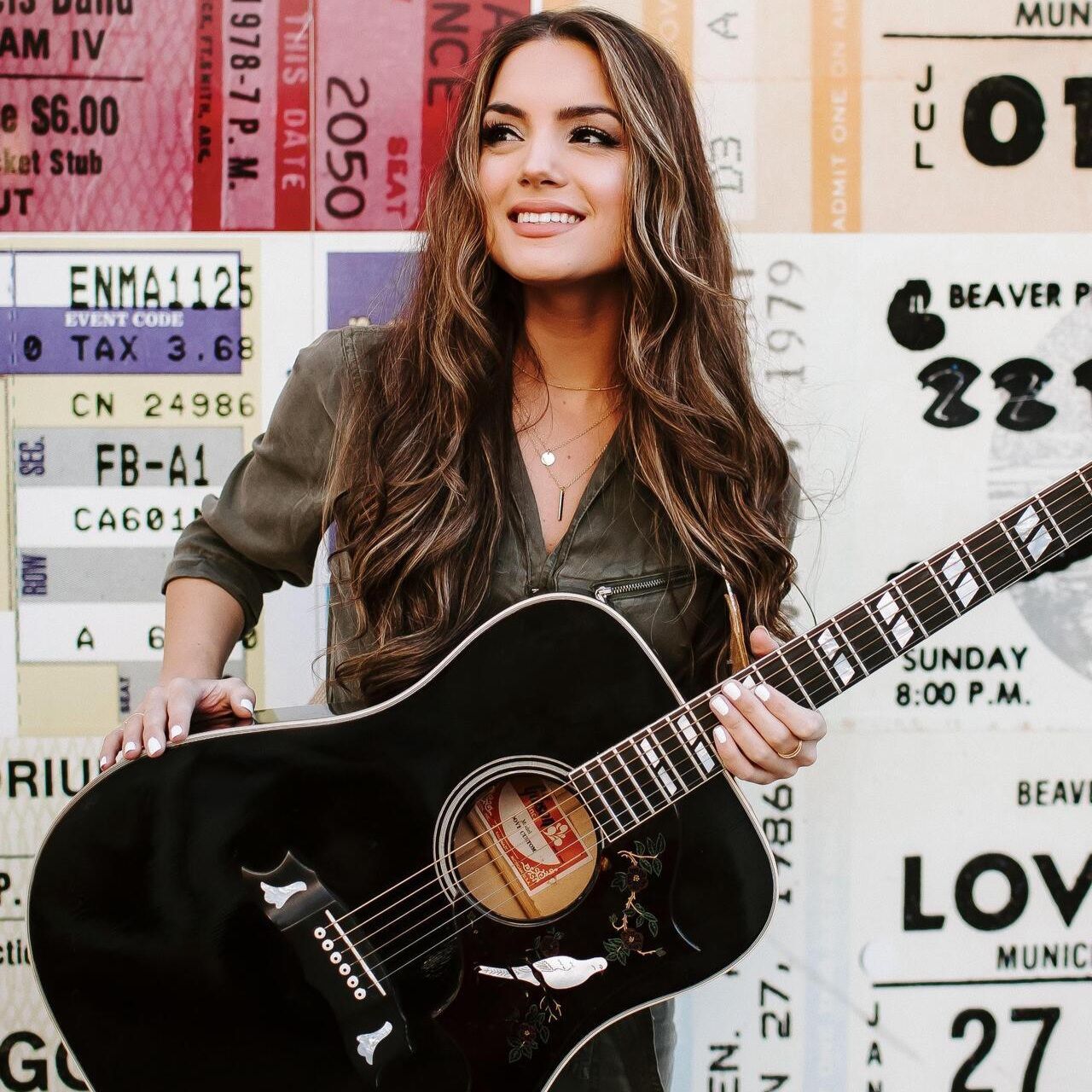 American Idol Favorite Lauren Mascitti Signs with North Chapel Music via 360 MAGAZINE.