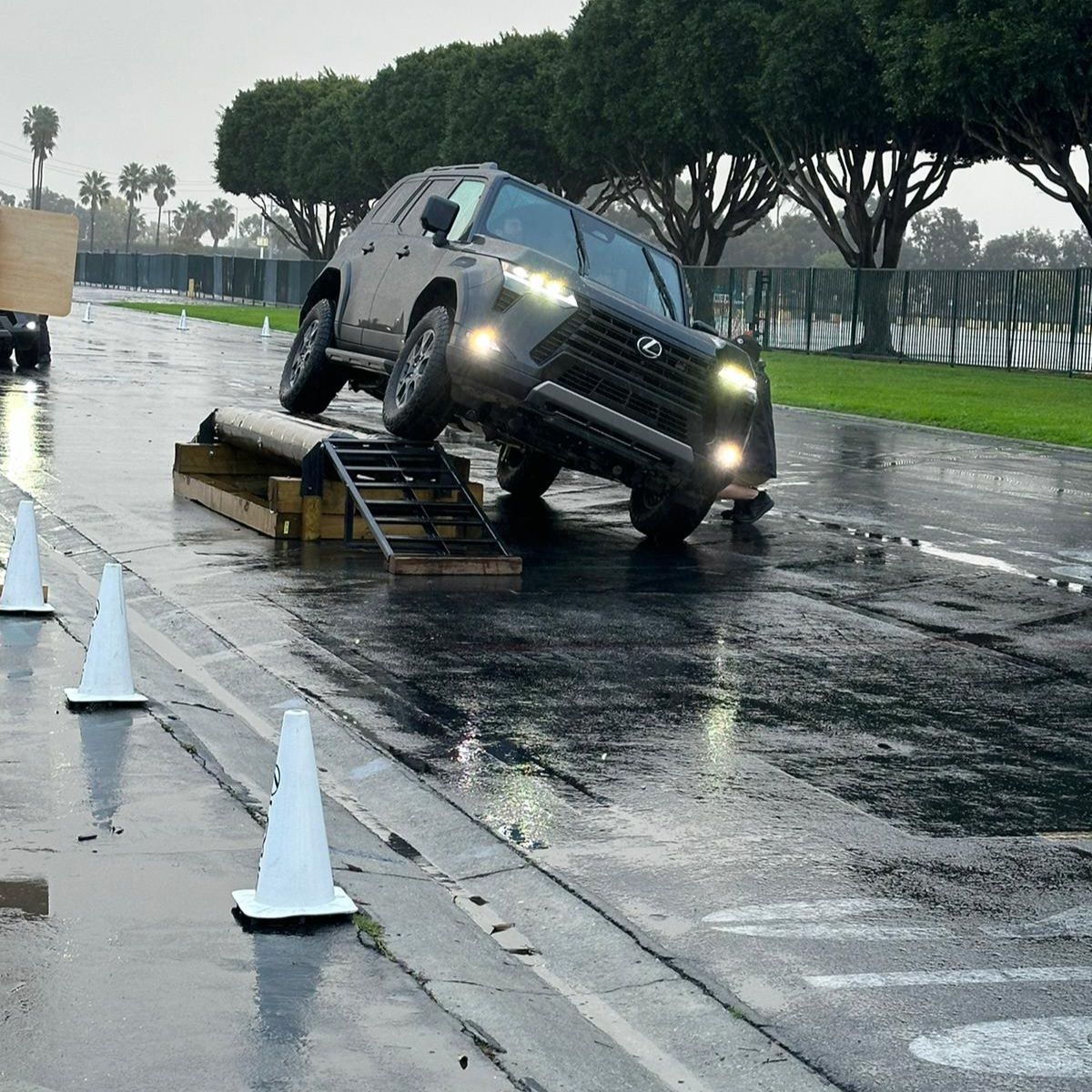 Truck highway hazards and tire blowouts via 360 MAGAZINE.