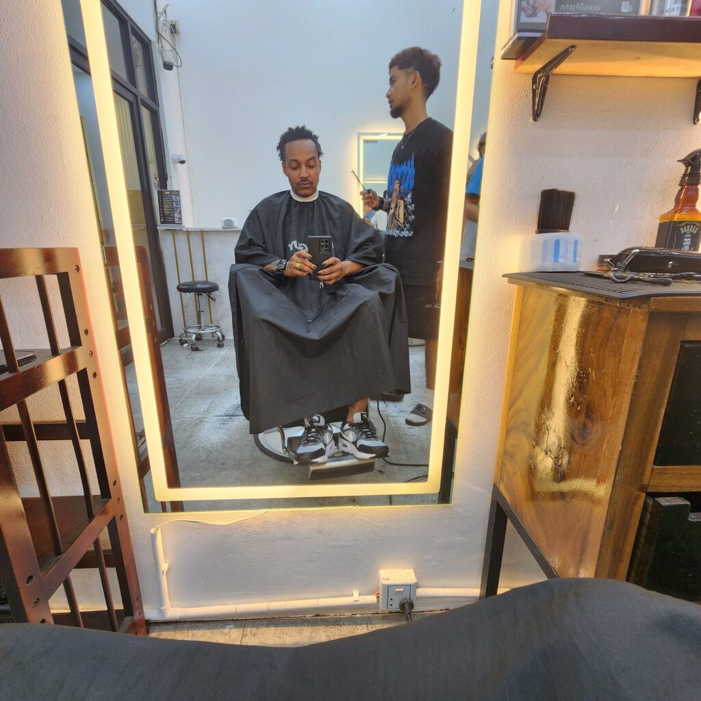 Men's over 40yro grooming tips via 360 MAGAZINE.