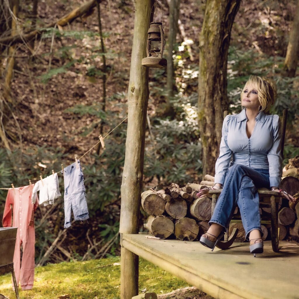 A photograph of the icon, as shared by the Dolly Parton Estate through 360 MAGAZINE.