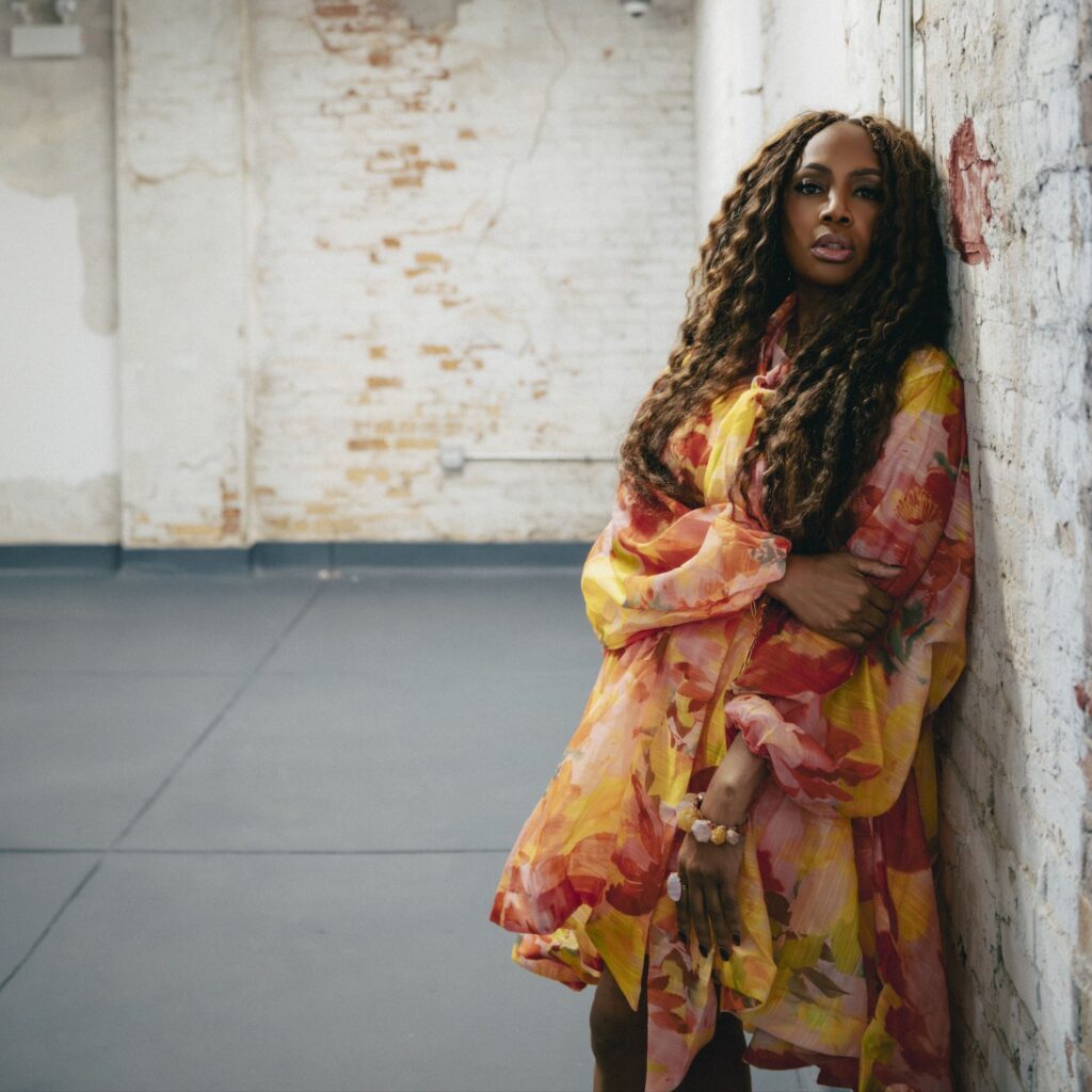 Grammy winner Lalah Hathaway releases new album Made in Chicago via 360 MAGAZINE.