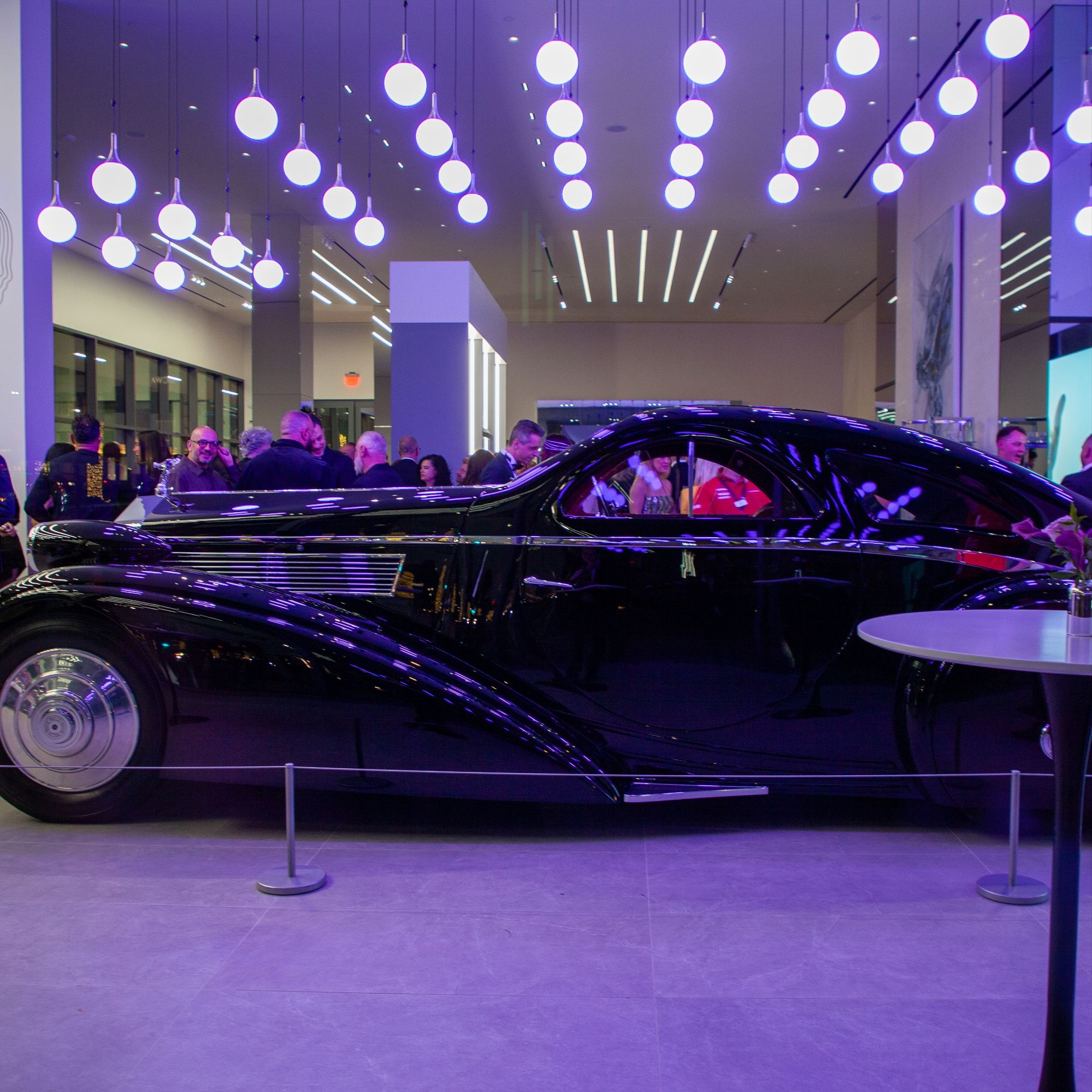 ROLLS-ROYCE MOTOR CARS BEVERLY HILLS OPENS A NEW HOME FOR LUXURY, CULTURE AND COMMISSIONING via 360 MAGAZINE.